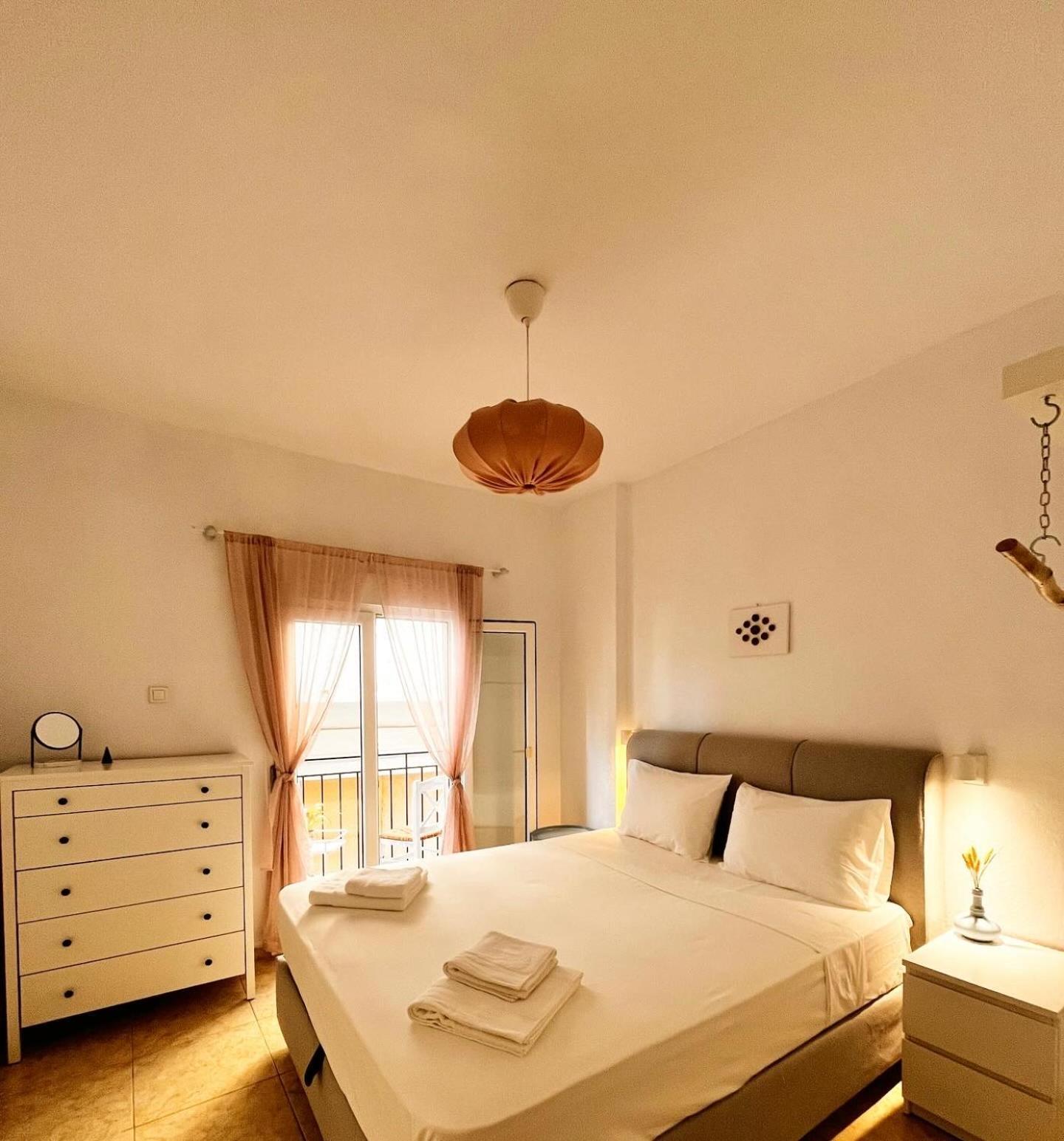 Lucy'S Guest House Skiathos-Stadt Exterior foto