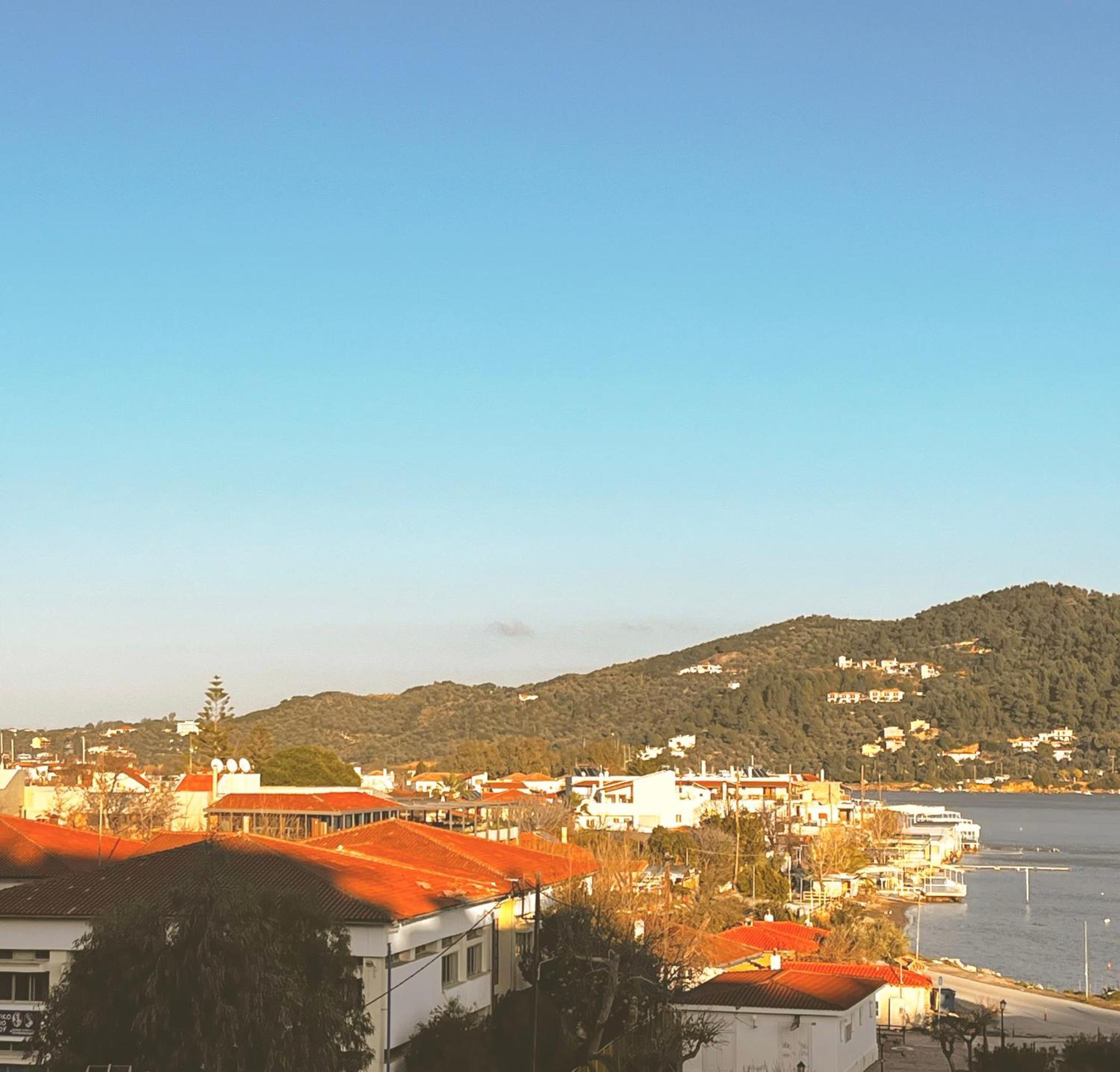 Lucy'S Guest House Skiathos-Stadt Exterior foto